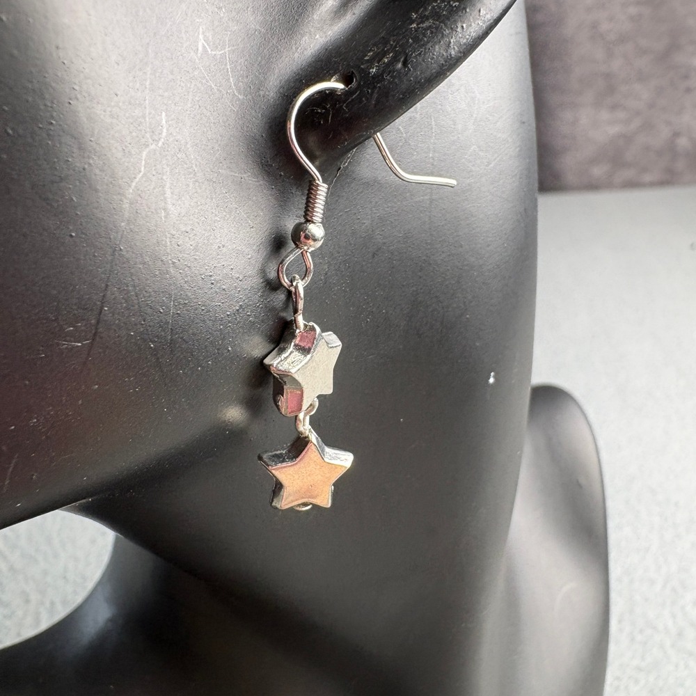 Silver Tone Double Star Drop Dangle Earrings Fishhook Y2K Celestial Accessory